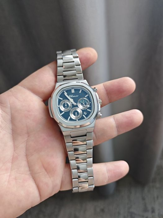 Продам мужские часы