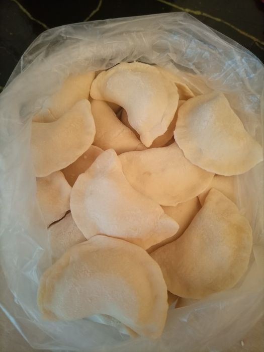 Продам пельмени домашние ,вареники