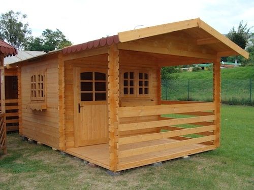 Căsuțe confecționate din lemn