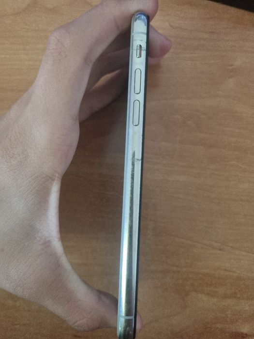 IPHONE X (citit descrierea)