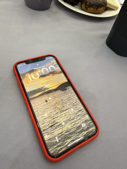 IPhone 11Pro с гарантией