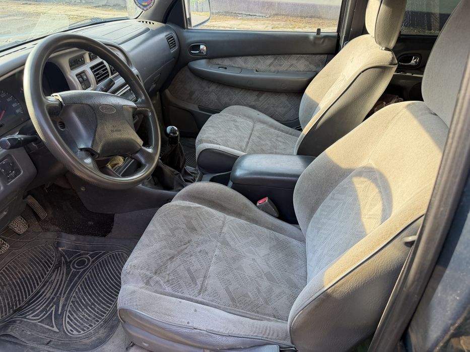 Mazda B2500 Pick up