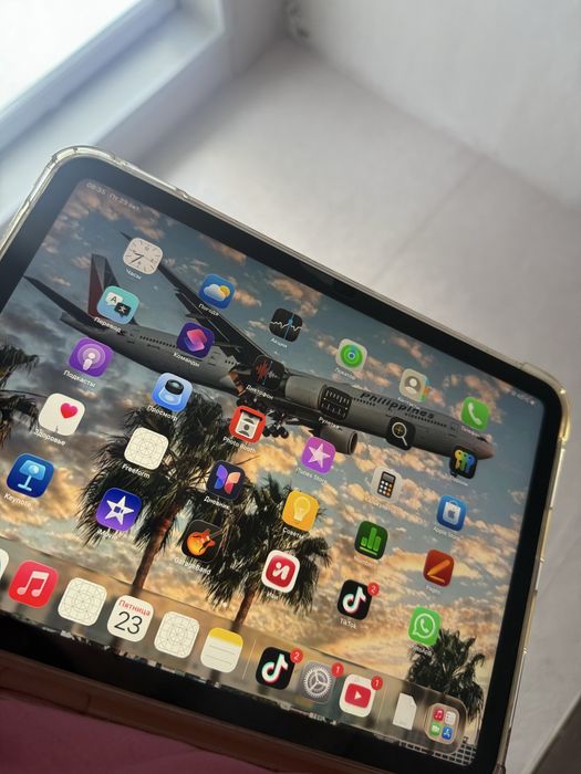 Продам Apple iPad A16 2025