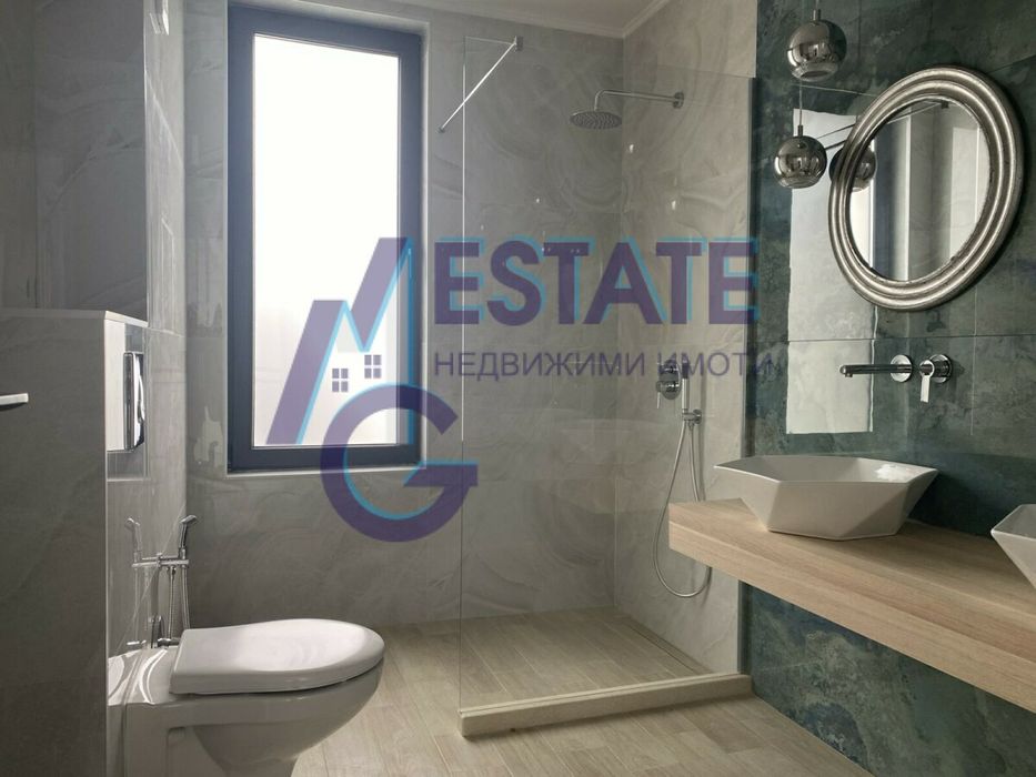 Модерна двуетажна къща в гр. Бургас, кв. Сарафово. РЗП - 196 кв.м.