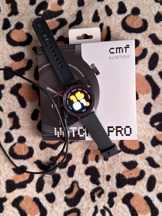 vând nothing watch 3 pro nou nouț