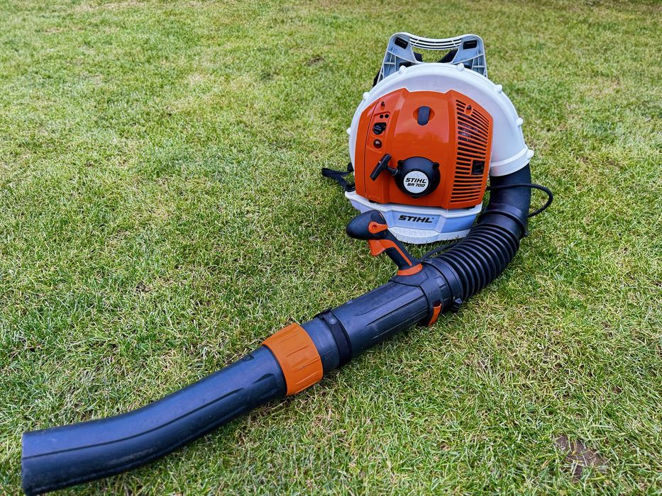 Suflanta profesionala frunze STIHL BR700 - 2024