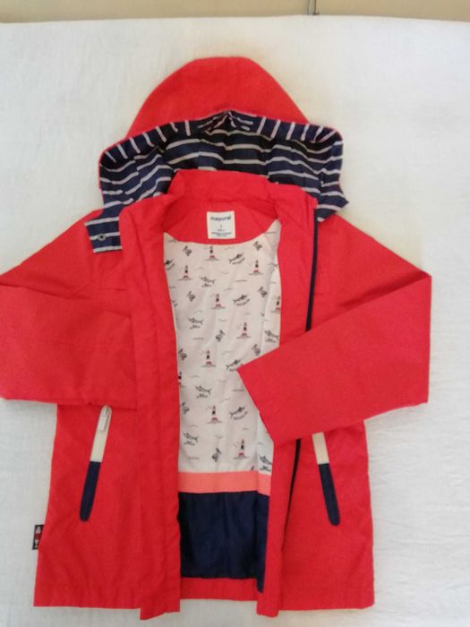 Нов детски панталон Mayoral за момче на 8 години.