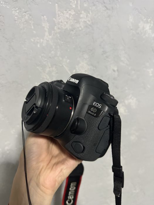 Фотоаппарат Canon 6D mark2