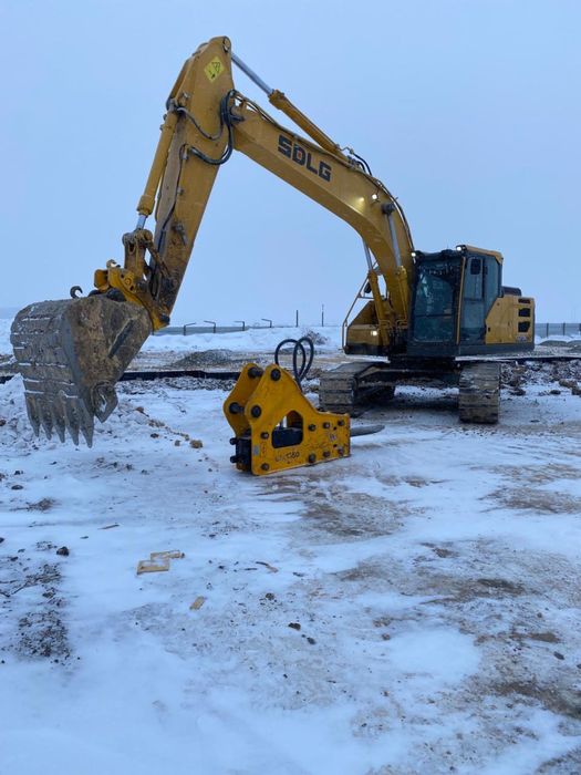 Услуги гусеничного экскаватора