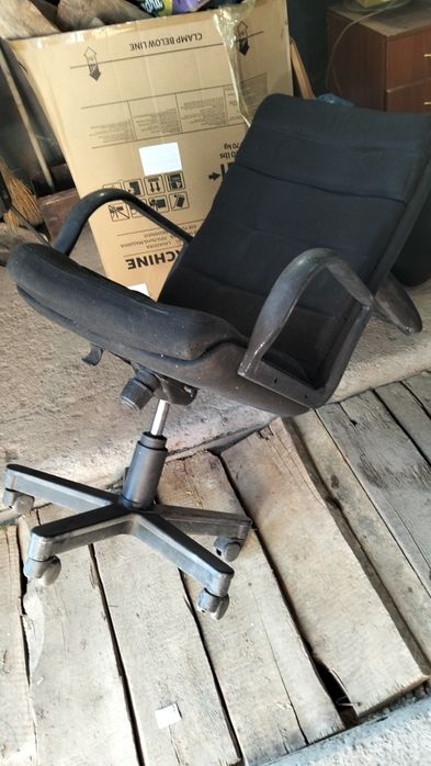 2 кресло за 11500 тенге