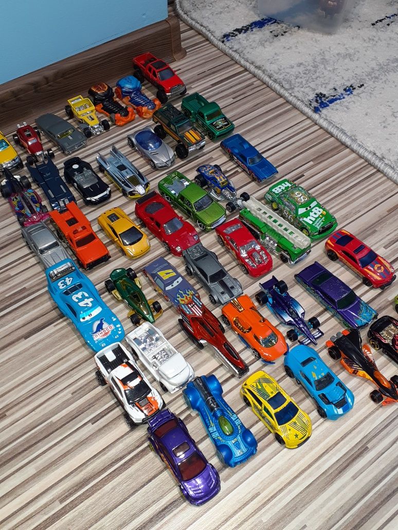 Hot Wheels Lot good