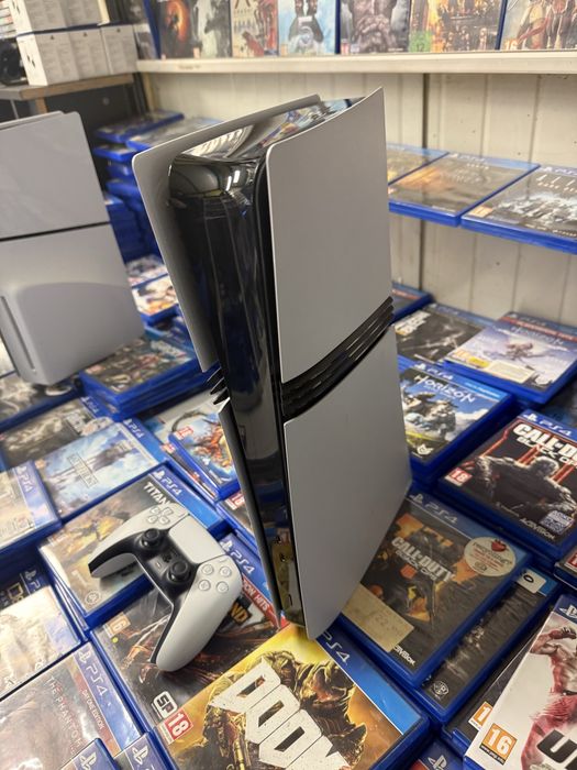 PlayStation 5 Pro impecabil, complet, accept schimb PS5 / PS4