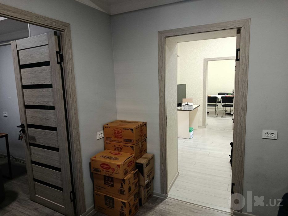 Bodomzorda 65 m² tayyor jihozlangan ofis ijaraga — mebelsiz xarajatsiz