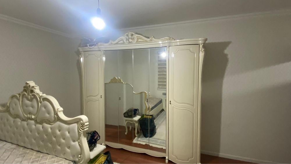 Спальная гарнитура