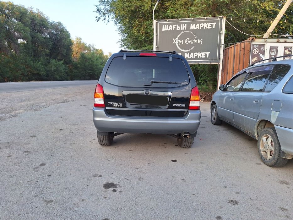 Срочно продам мазда трибут