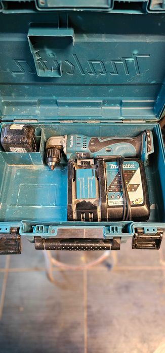 Makita 18v masina de găurit unghiulara incarcator baterie