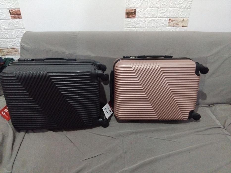 Troler policarbonat 55cm,mâner detașabil,roti 360grade Noi