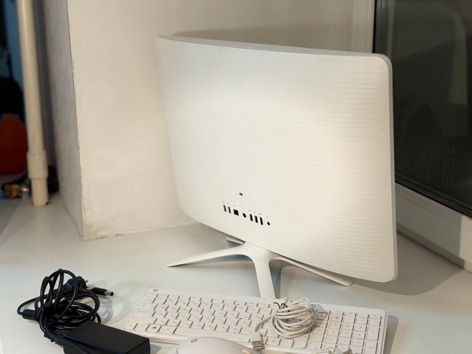 продам моноблок HP в полном оригинальном комплекте