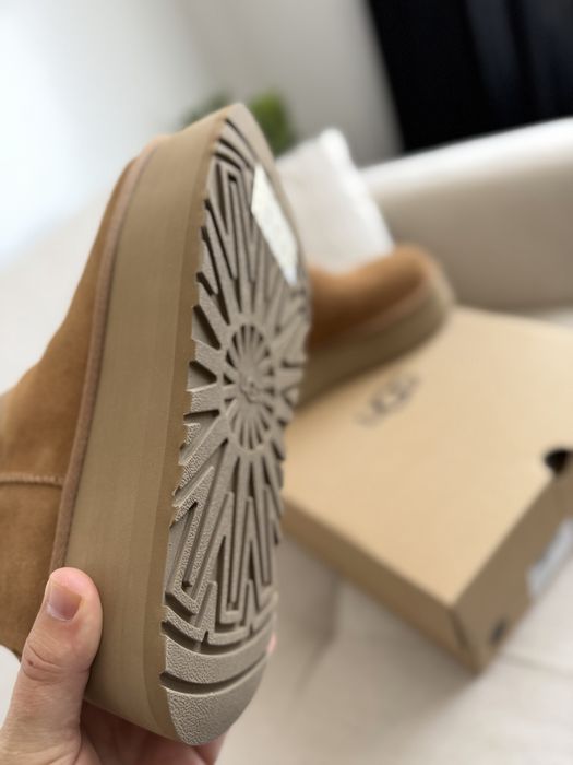 UGG Classic Mini Dipper 39 – Noi