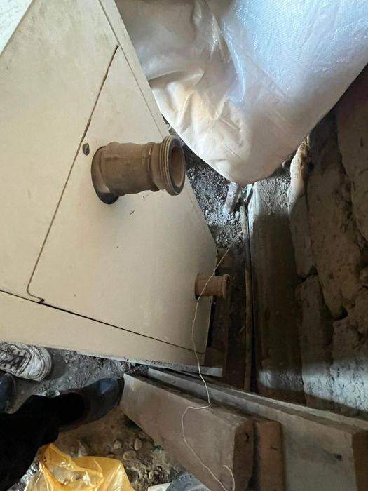 Пеш сатылады срочна