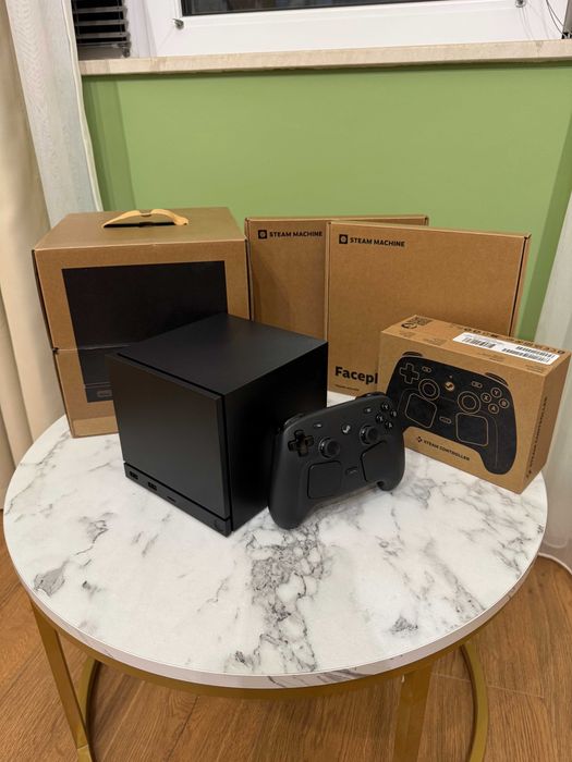Valve Steam Machine with Steam Controller 2, 2tb + 2 Face Plates