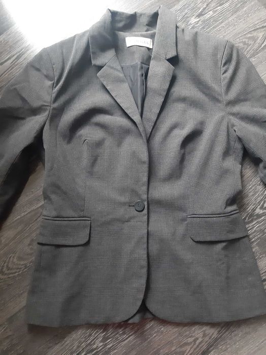 Дамско палто пролет-есен и сако