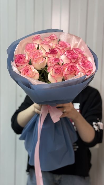 Розы 450 за стебель (живые)