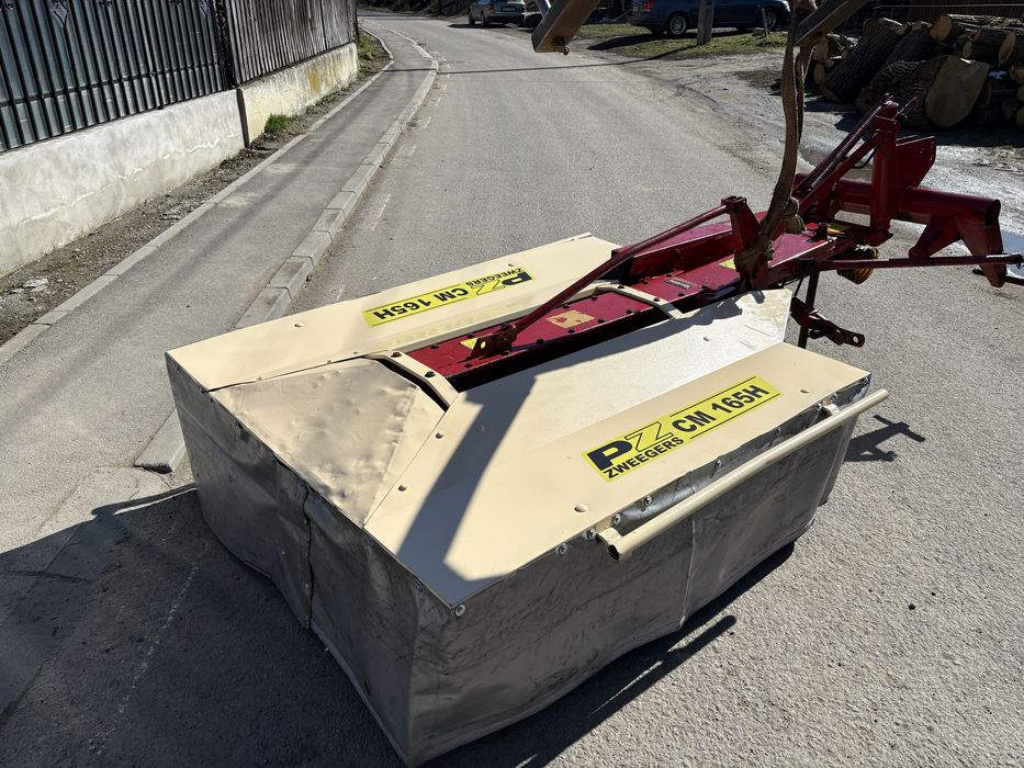 Coasa PZ 165 dupa tractor