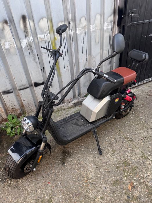 Scooter electric