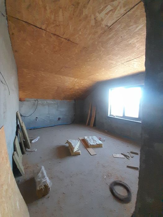 Casă P+M zona Damila Căpșunărie! Se vinde la gri