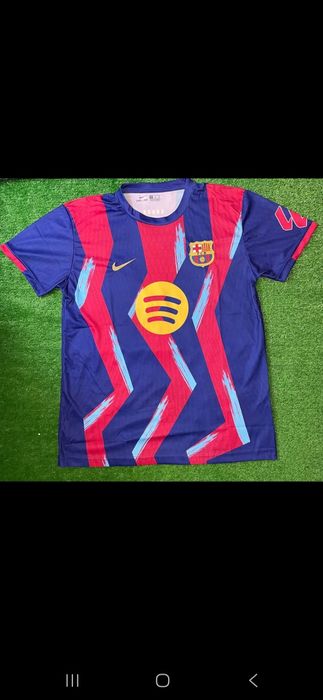 Уникална футболна фанелка