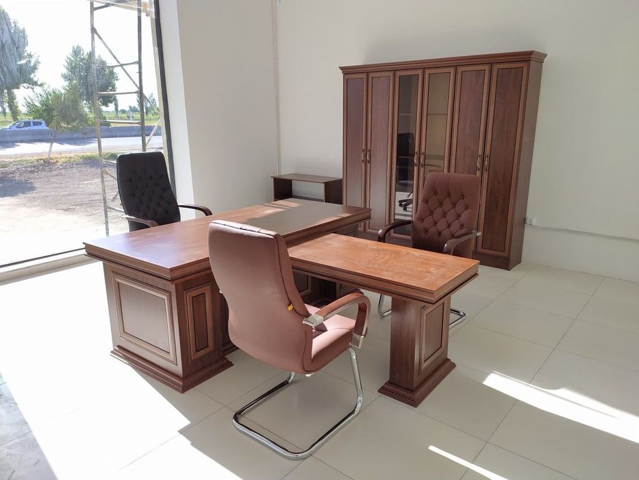 Ofisniy mebel "CLASSICA"