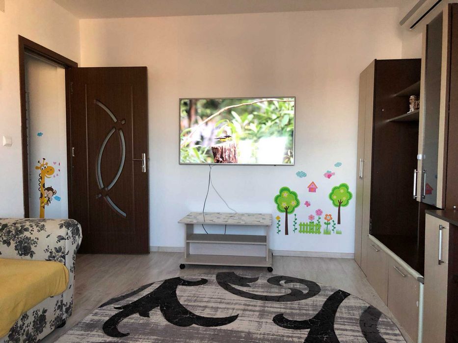 Inchiriez apartament cu 2 camere