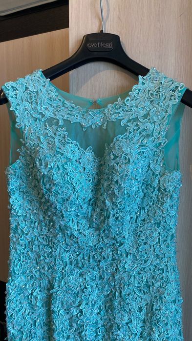 Платье вечернее со стразами