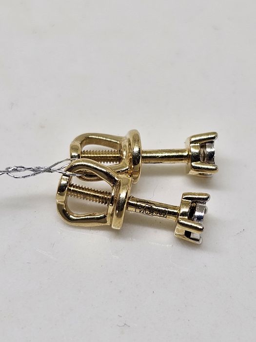 Пуссеты бриллианты 585проба