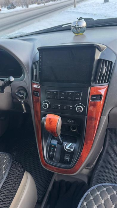 Продам Lexus RX 300