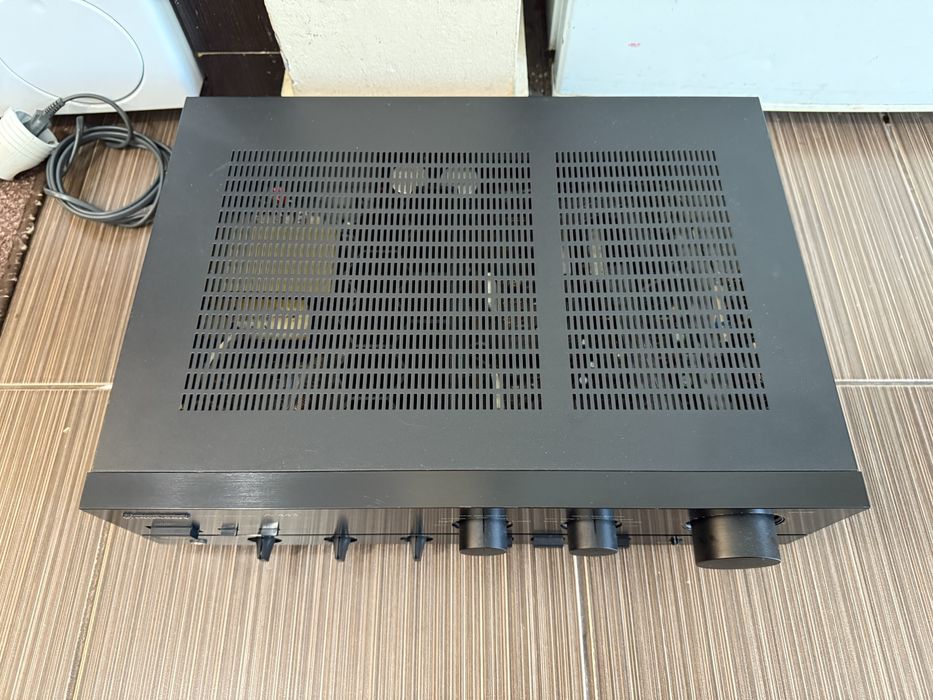 Pioneer A-443 стерео усилвател