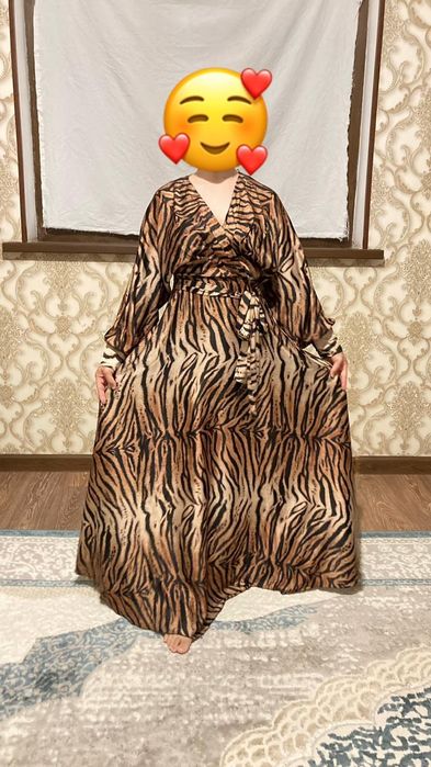 Тигровое платье нарядное