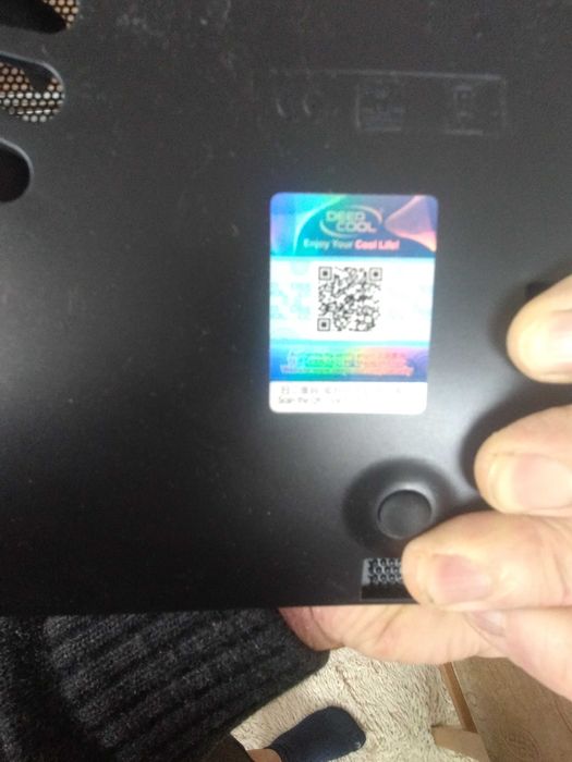 Охладител за лаптоп