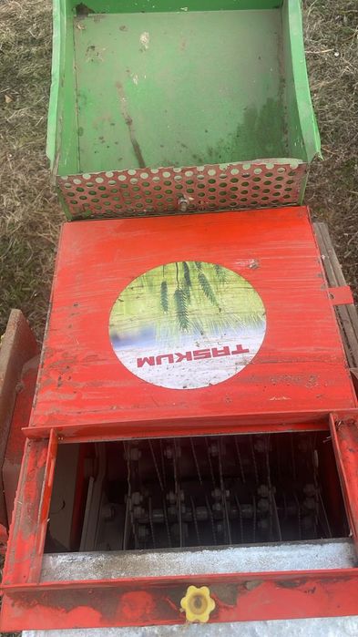 Зернодробилка Продается