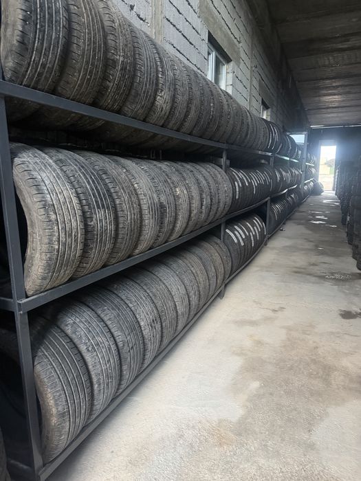 Шины Б/У 235/50/19