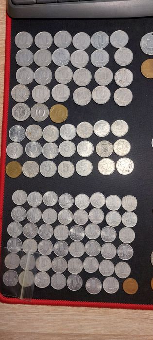 Монеты    Пфеннинг. Пенс. Цент . Фунт.