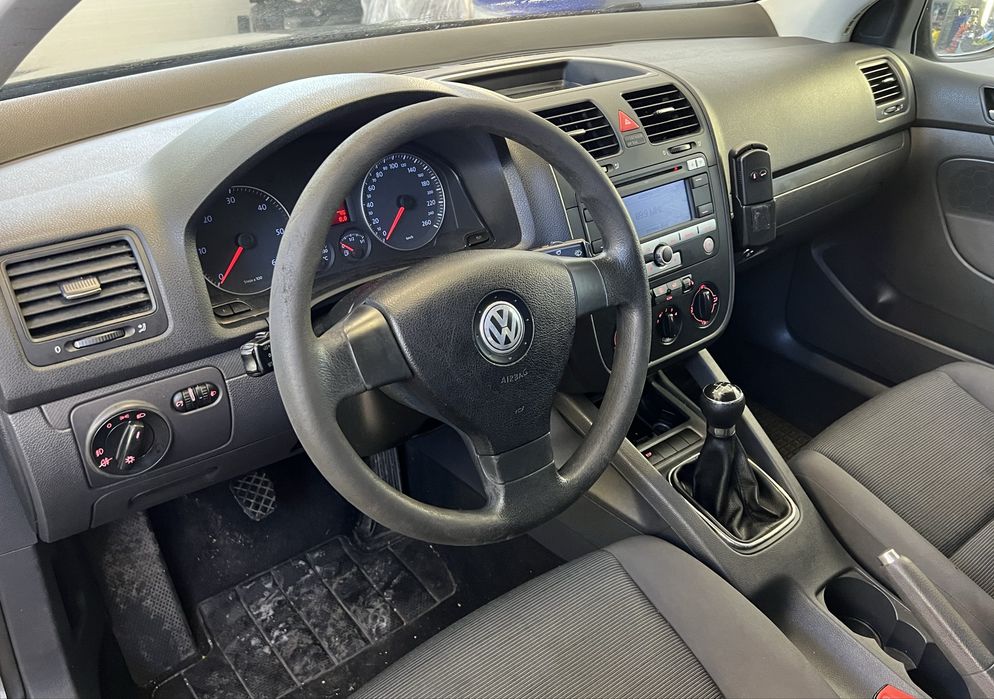 VW Golf 5 1.9TDi BLS 2008г НА ЧАСТИ