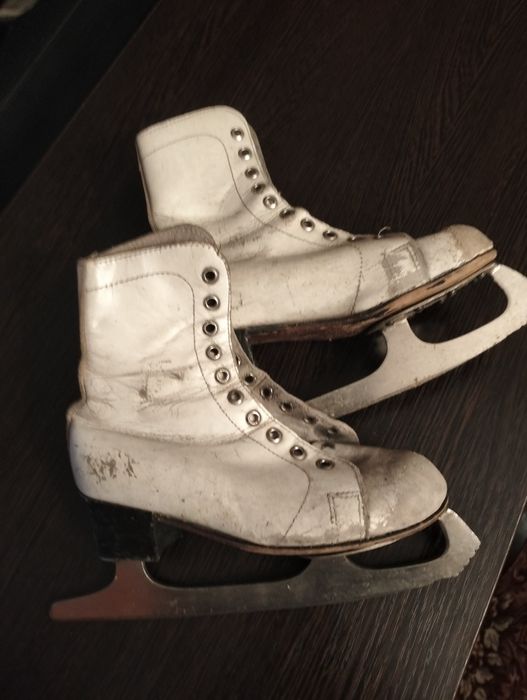 Коньки размер 35-36