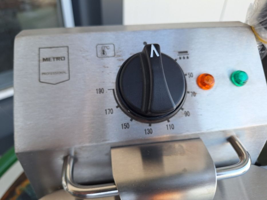 Двоен фритюрник METRO електрически