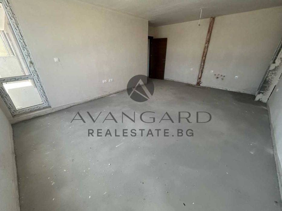 Продава се Тристаен апартамент в Пловдив, Тракия - 104 кв.м за 1433 €/кв.м - Снимка #2