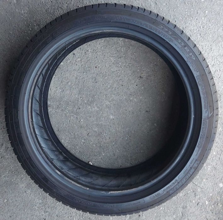 Anvelope Vara Michelin Pilot Sport Runflat 275 35 R19