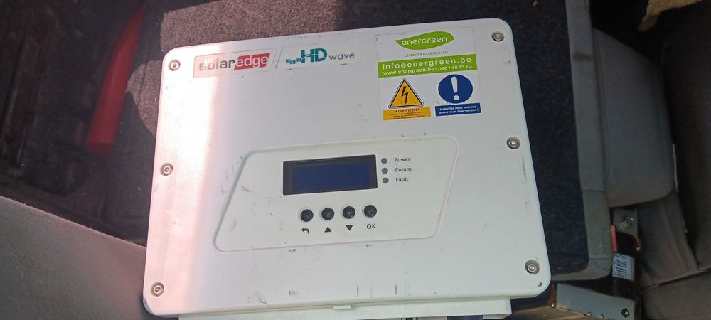 Invertor curent monofazat