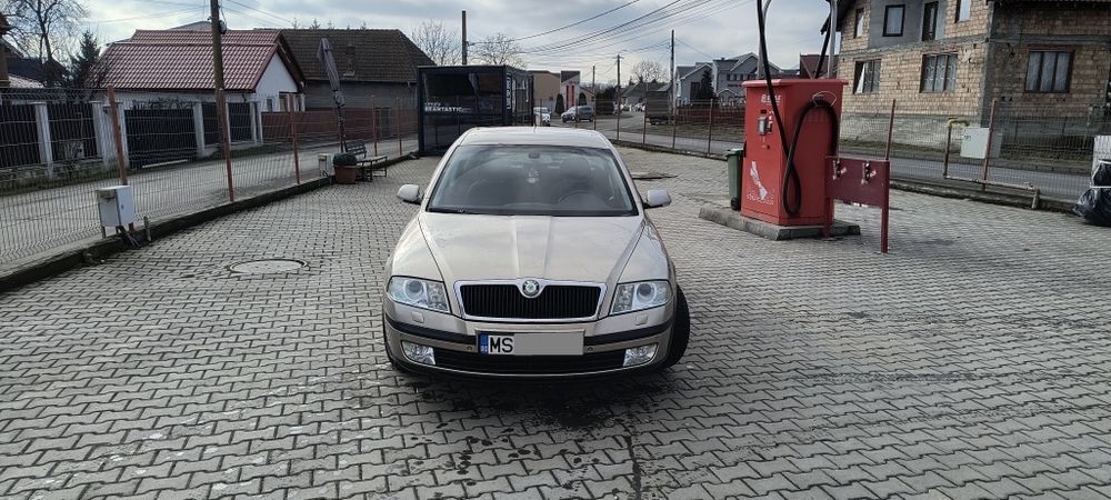 Skoda Octavia 2 (DSG) - 2.0 TDI (BKD)