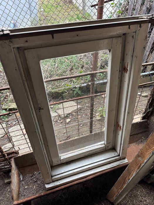 Дървена дограма, прозорчи, врати